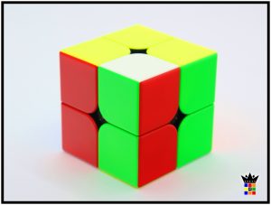 2x2 Rubik's cube in a single column style pattern.